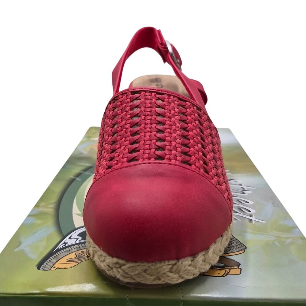 NEW Easy Street Taffy Red Woven Faux Leather Espadrille Wedge Sandal size 9W - Picture 3 of 8